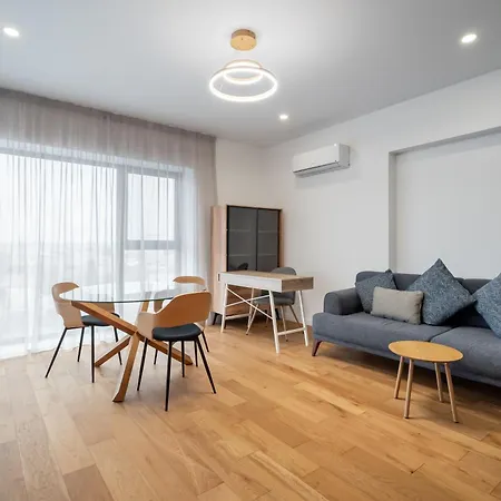 One View Parking Apartment Bukarest