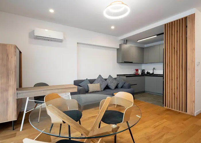 Apartment One View Parking Bukarest