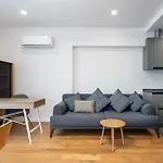 One View Parking * Bukarest