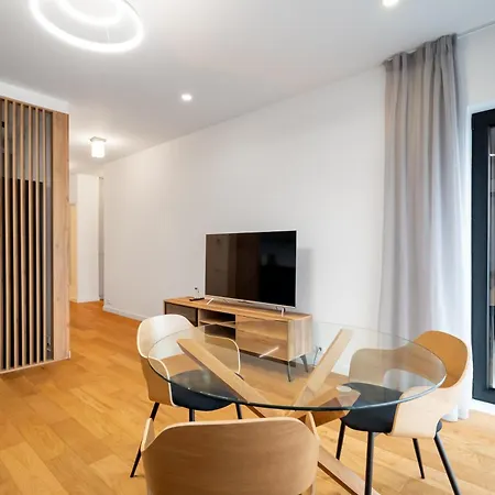 One View Parking Bukareszt