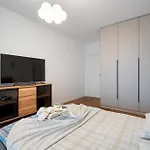 Apartament One View Parking